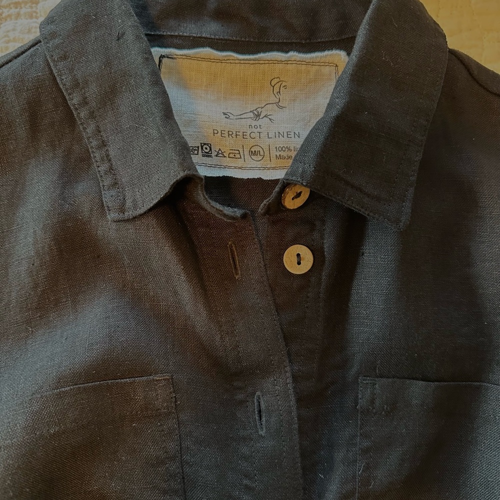 notPERFECTLINEN Charcoal Black Linen Shirtdress - Picture 2 of 5